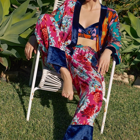 NWT Anthropologie 3-piece lounge set - Picture 4 of 11